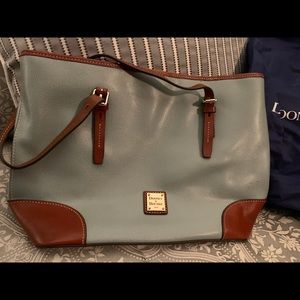 Dooney & Bourke Handbag